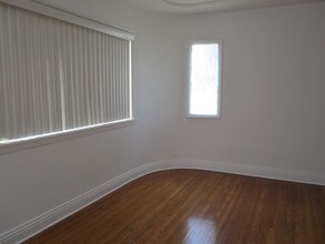 2517 34th St in Santa Monica, CA - Foto de edificio - Building Photo