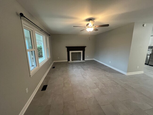 30 Calcium Cir in Chase City, VA - Building Photo - Building Photo