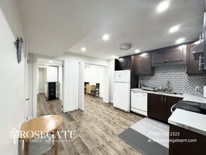 17 Banner Elk St in Brampton, ON - Building Photo - Building Photo