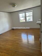 47 Harvard Ave in Medford, MA - Foto de edificio - Building Photo