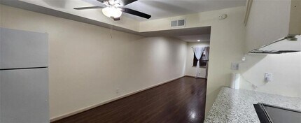 1433 Cedar Post Ln in Houston, TX - Building Photo - Building Photo