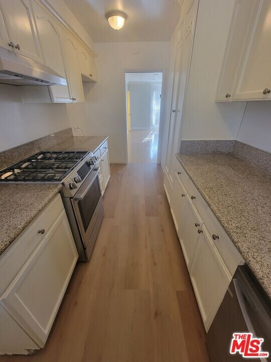 5306 Vantage Ave in Los Angeles, CA - Building Photo