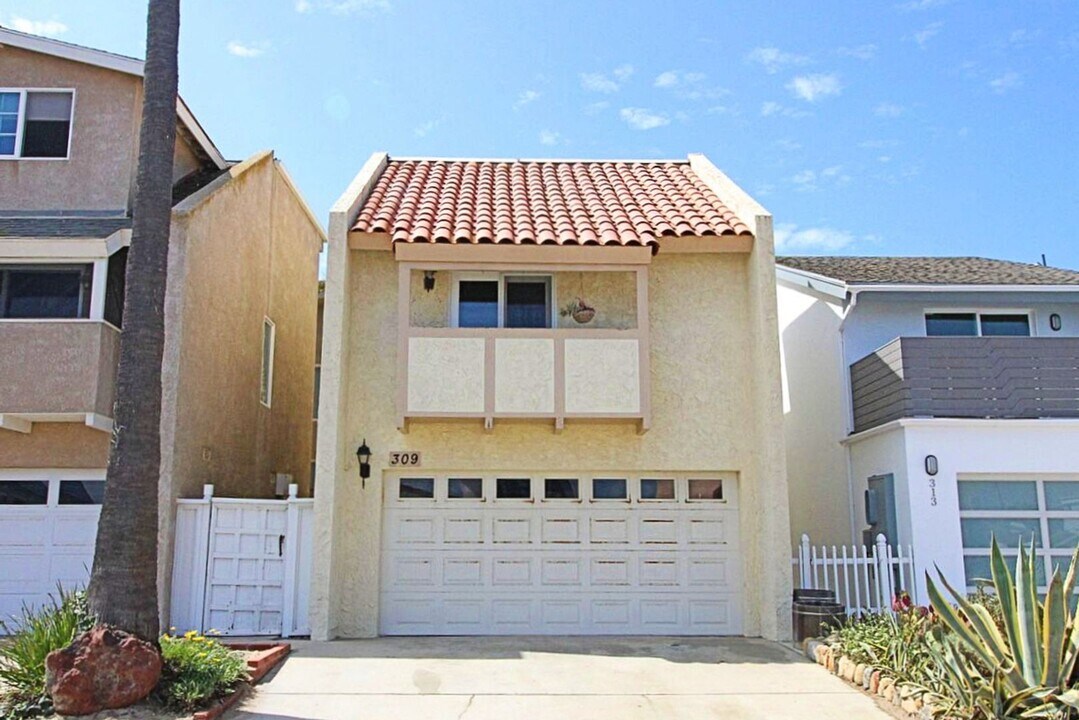 309 Ocean Dr in Oxnard, CA - Building Photo