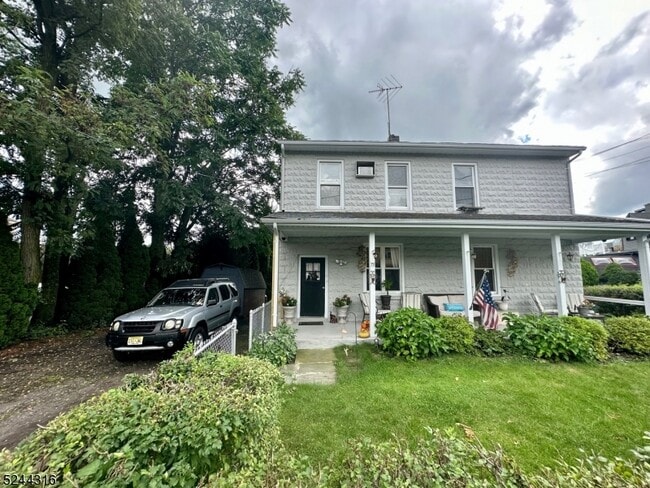 property at 75 Bloomfield Ave