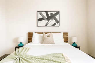 111 E 4th St-Unit -ID1298592P in North Little Rock, AR - Building Photo - Building Photo