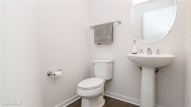 2848 Ridington Rd in Ann Arbor, MI - Building Photo - Building Photo