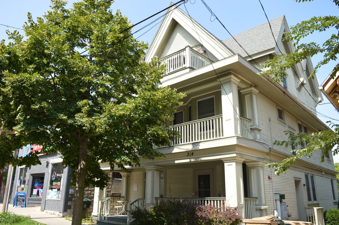314 E Mifflin St, Unit 3 in Madison, WI - Foto de edificio