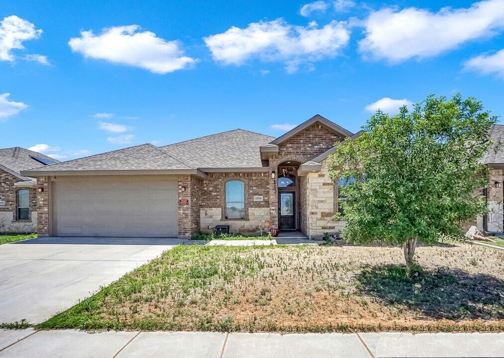 1808 Canal St in Odessa, TX - Building Photo