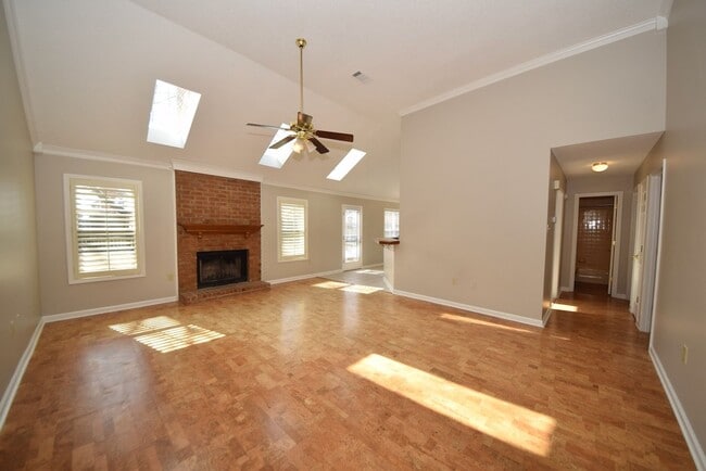 6657 Millgrove Park Dr in Memphis, TN - Building Photo - Building Photo