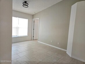 4343 Blue Lake Dr in Melbourne, FL - Building Photo - Building Photo