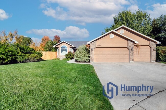 property at 1352 N Cliff Creek Pl