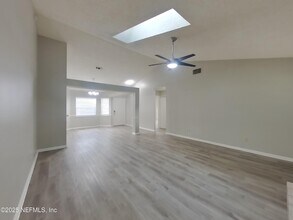 3373 Millcrest Pl in Jacksonville, FL - Building Photo - Building Photo