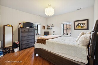 1722 W Ohio St, Unit 2 in Chicago, IL - Building Photo - Building Photo