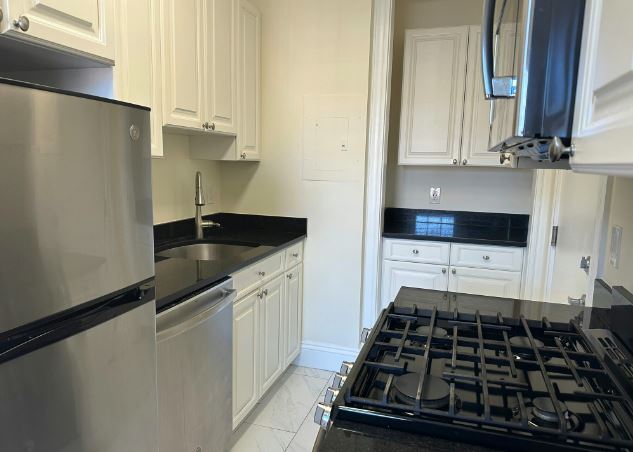 4 Chauncy St, Unit 24-20 in Cambridge, MA - Building Photo