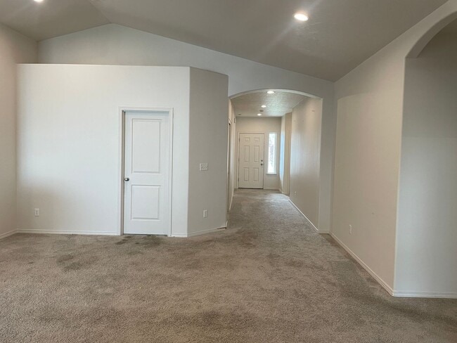 4248 Bufflehead Blvd in Moses Lake, WA - Building Photo - Building Photo
