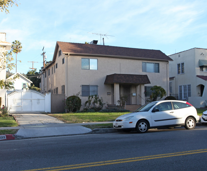 5015 Franklin Ave in Los Angeles, CA - Building Photo