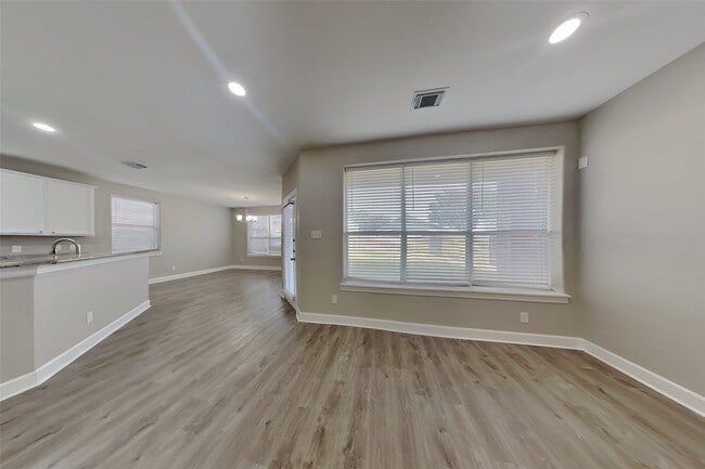 4718 Wild Bluebonnet Way in Houston, TX - Building Photo - Building Photo