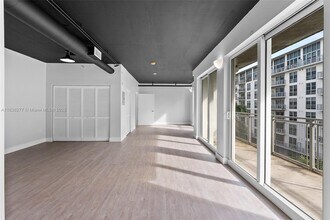 455 NE 25th St in Miami, FL - Building Photo - Building Photo