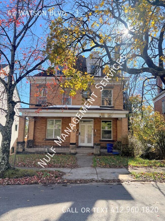 42 Watson Blvd in Pittsburgh, PA - Building Photo - Building Photo