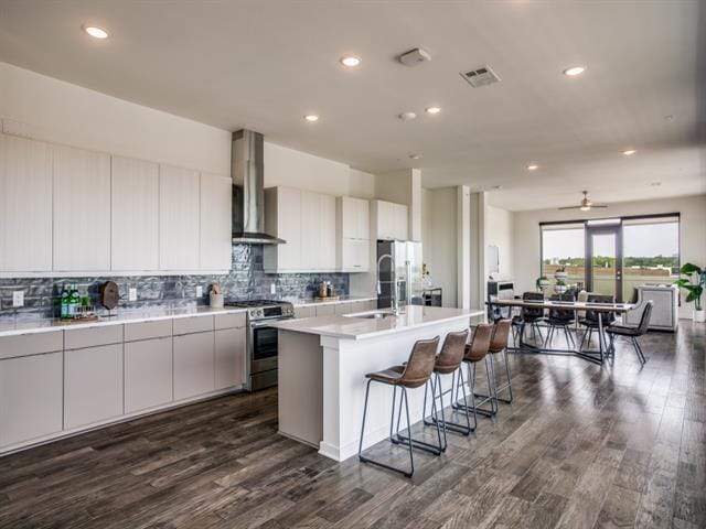 property at 7450 Coronado Ave