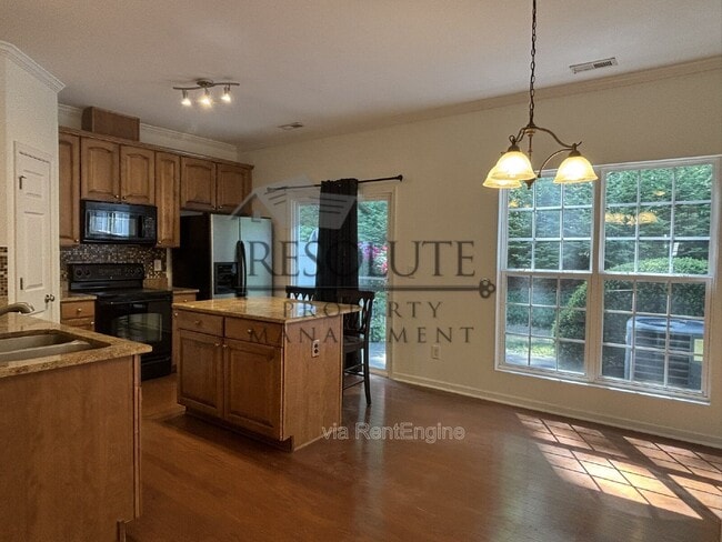 318 Anterbury Dr in Apex, NC - Building Photo - Building Photo