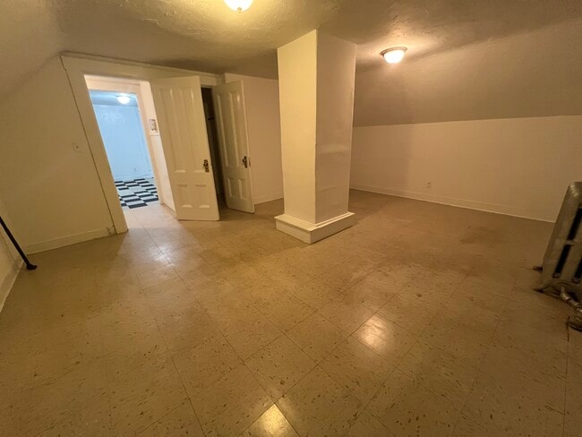 456 Salem St, Unit 4 in Medford, MA - Building Photo - Building Photo