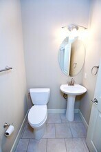 1800 Richcreek Rd in Austin, TX - Building Photo - Building Photo