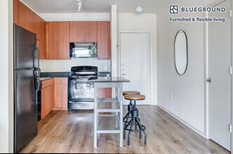 3210 Esperanza Crossing in Austin, TX - Building Photo - Building Photo