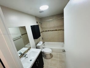 1469 SW 5th St in Miami, FL - Building Photo - Building Photo