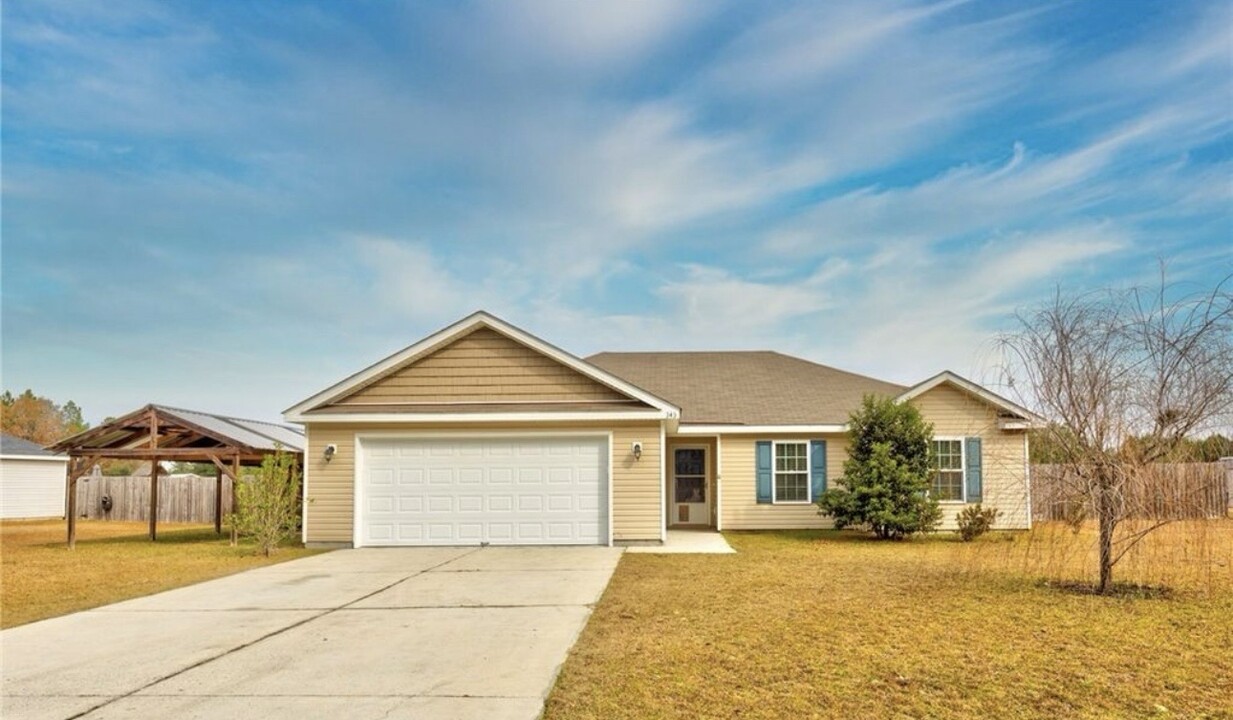 345 Abigail Cir in Ellabell, GA - Building Photo