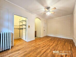 2827 N Burling St in Chicago, IL - Building Photo - Building Photo