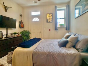 314 Monroe St in Hoboken, NJ - Building Photo - Building Photo
