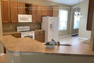 4553 Gateway Blvd in Wesley Chapel, FL - Building Photo - Building Photo