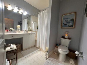 3545 Forest Hill Blvd, Unit 12 in Palm Springs, FL - Building Photo - Building Photo