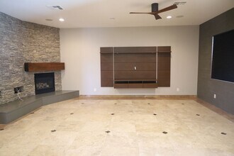 10603 Porta Romana Ct in Las Vegas, NV - Building Photo - Building Photo