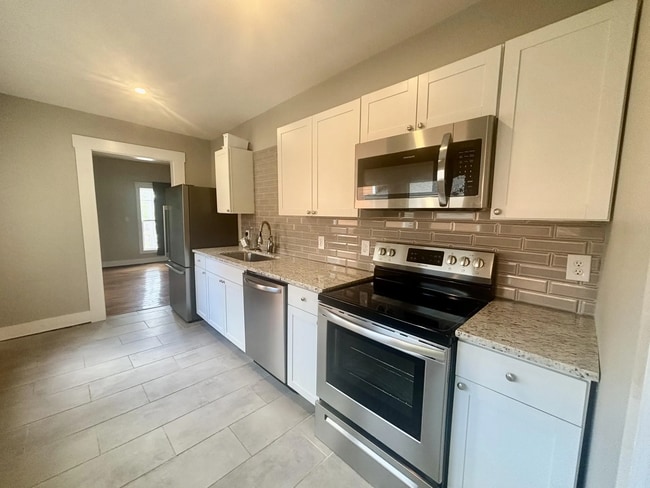 605 Taylor Ave, Unit 1 in Frankfort, KY - Foto de edificio - Building Photo