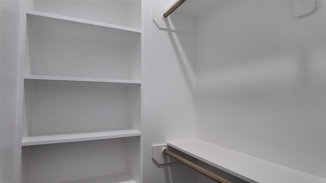 8114 Double in Houston, TX - Building Photo - Building Photo