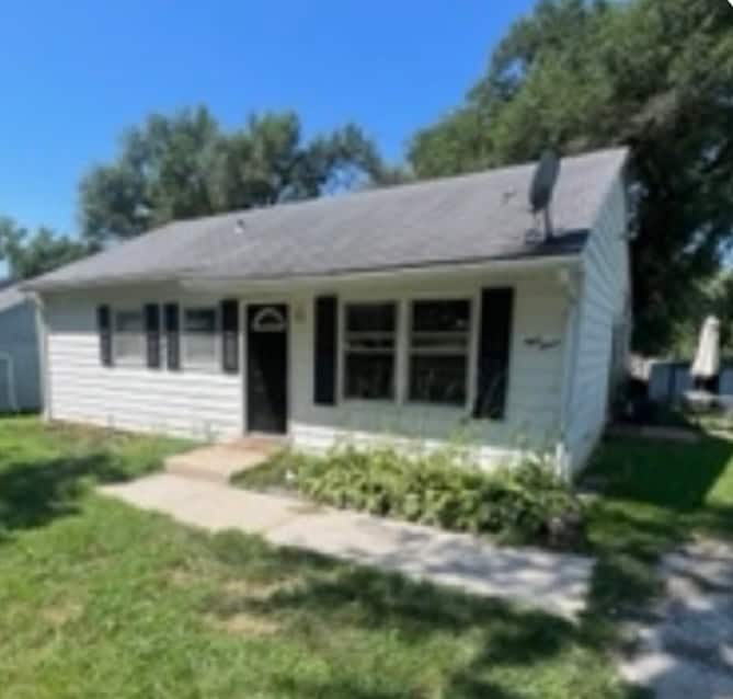 812 N 81st Terrace in Kansas City, KS - Building Photo