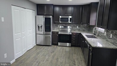 214 Nottoway Dr in Stephens City, VA - Building Photo - Building Photo