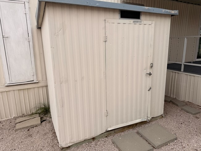 property at 3601 E Wyoming Ave