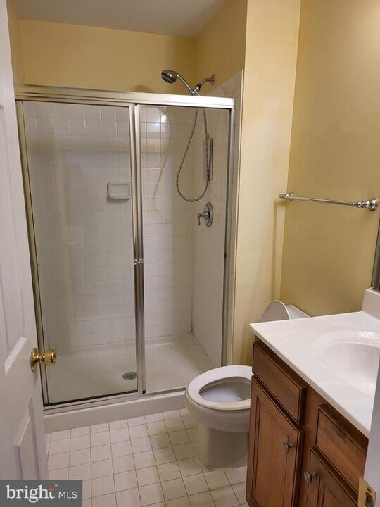 6161 Popes Creek Pl in Haymarket, VA - Building Photo