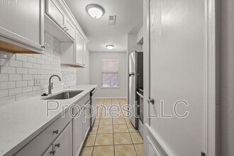 2770 N Barcelona Ave in Fayetteville, AR - Building Photo - Building Photo