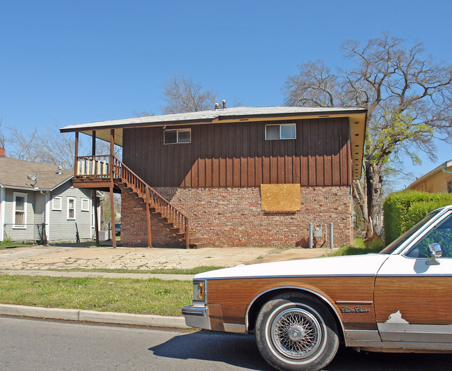 2417 E 8th St in Tulsa, OK - Building Photo - Building Photo