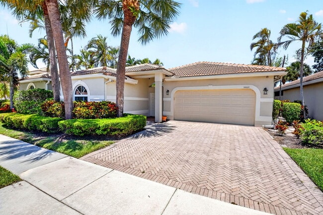 5063 Ventura Dr