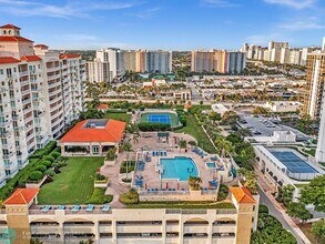 3020 NE 32nd Ave in Fort Lauderdale, FL - Building Photo - Building Photo