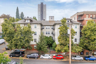 King Hill Condominiums in Portland, OR - Building Photo - Primary Photo