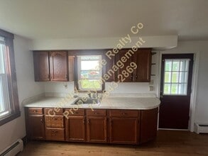 1913 New Bridgeville Rd in Red Lion, PA - Building Photo - Building Photo