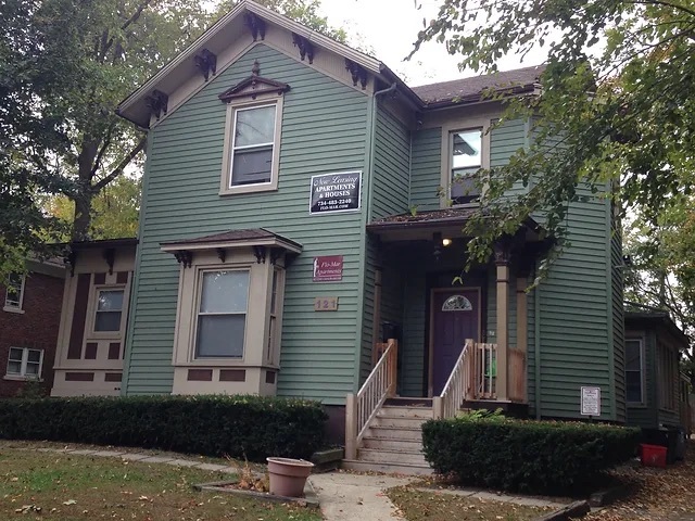 121 N Normal St, Unit Apt 4 - Room for rent in Ypsilanti, MI - Foto de edificio