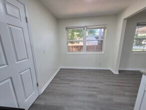 5508 Silverdale Ave in Jacksonville, FL - Building Photo - Building Photo