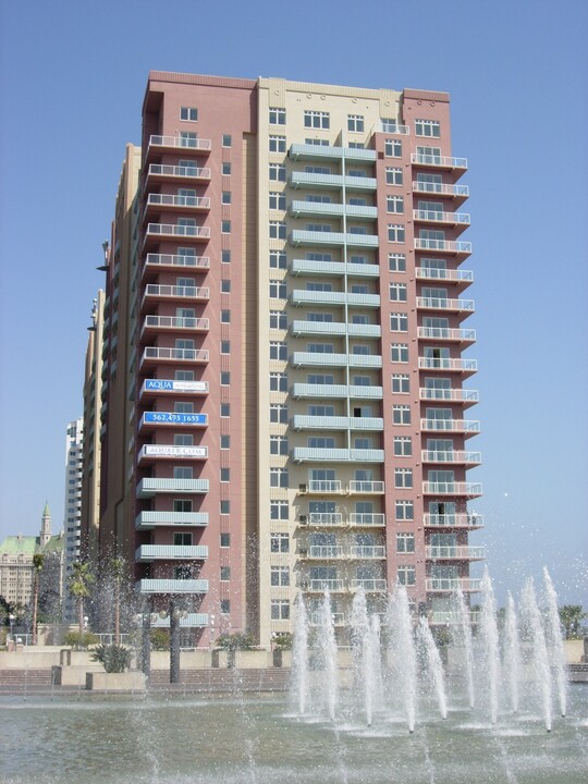 Aqua Tower I in Long Beach, CA - Building Photo